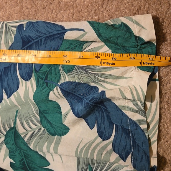 On twelfth palm set - Picture 8 of 12